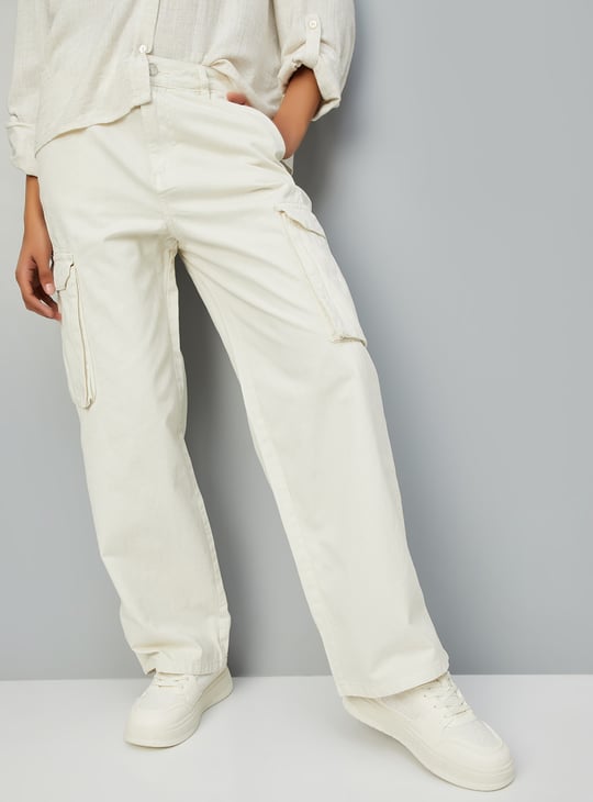 Women Solid Cargo Jeans