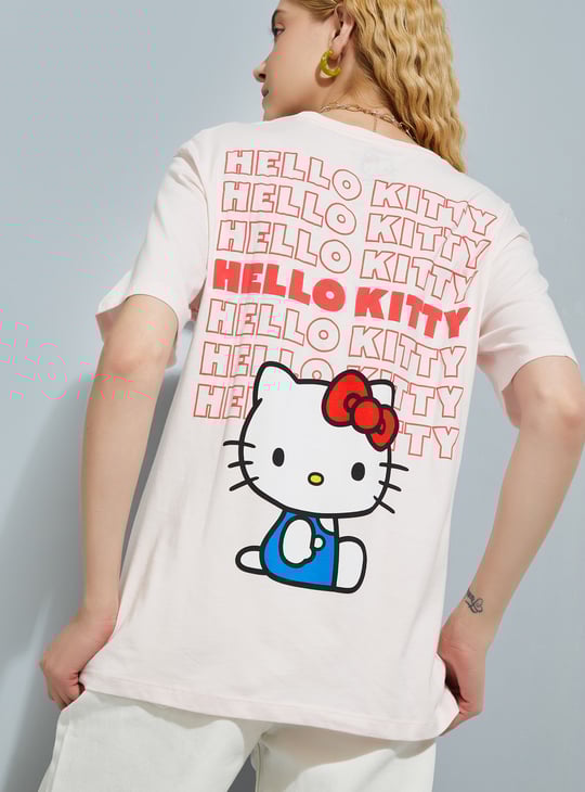 URB_N Women Hello Kitty Print Oversized T-shirt