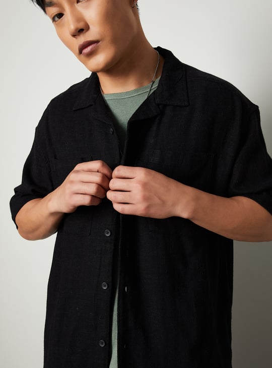 Men Textured Relaxed Fit Shirt