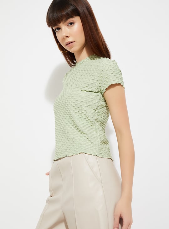 URB_N Women Textured Crop Top