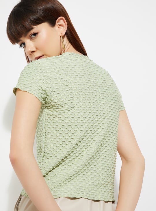 URB_N Women Textured Crop Top