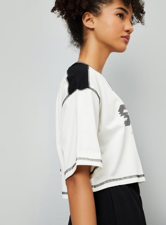 Women Printed Boxy Fit Crop Sports T-shirt