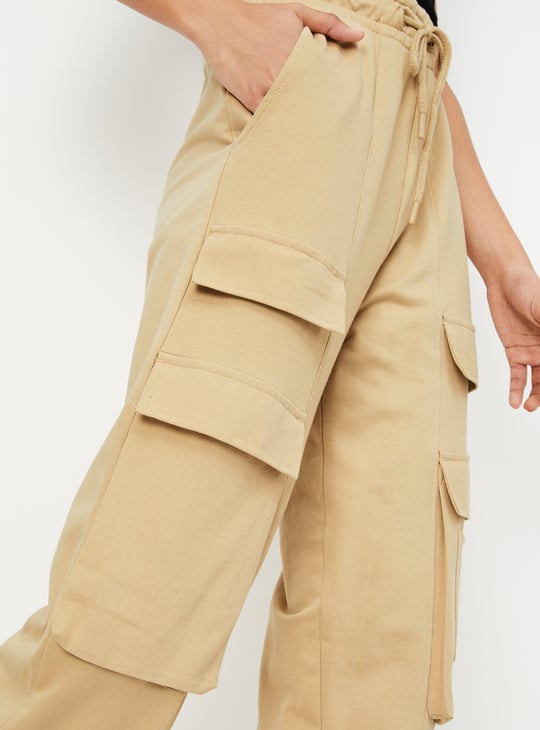 Women Solid Cargo Track Pants