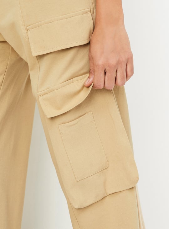 Women Solid Cargo Track Pants