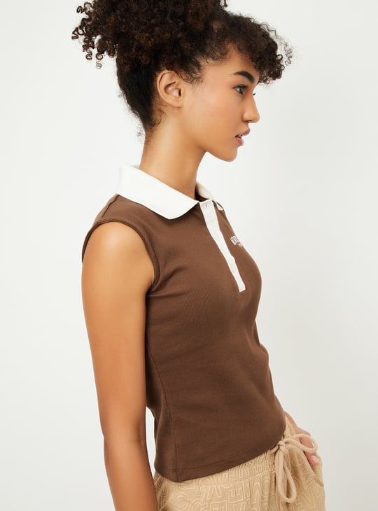 Women Contrast Polo Collar T-shirt