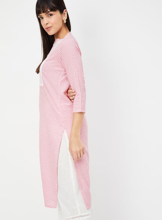 Women Lace Embroidered Checked Straight Kurta