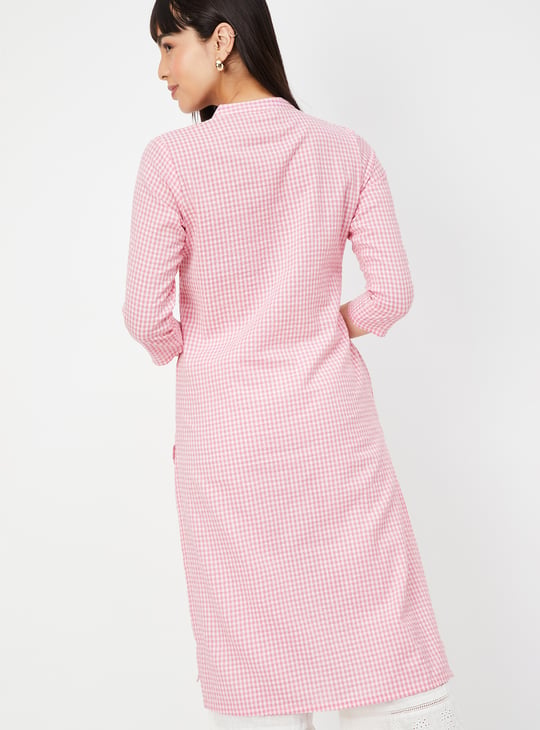 Women Lace Embroidered Checked Straight Kurta