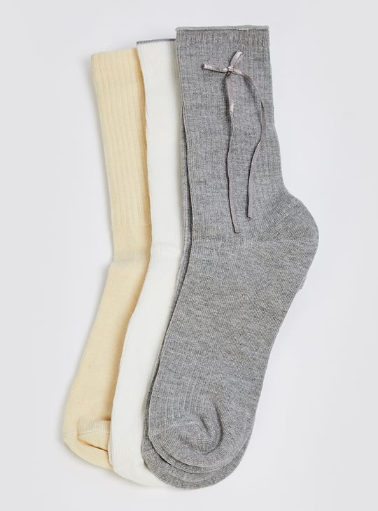 Women Ribbed Calf Length Socks with Bow - Pack of 3