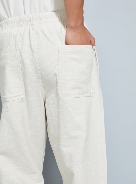 URB_N Men Textured Comfort Fit Trousers