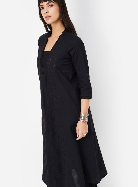 Women Lace Panel Straight Kurta | Lace