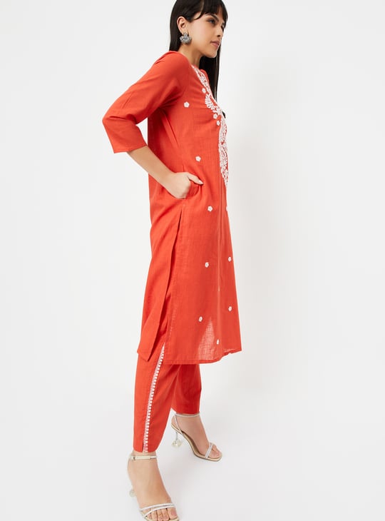 Women Embroidered Straight Kurta Set
