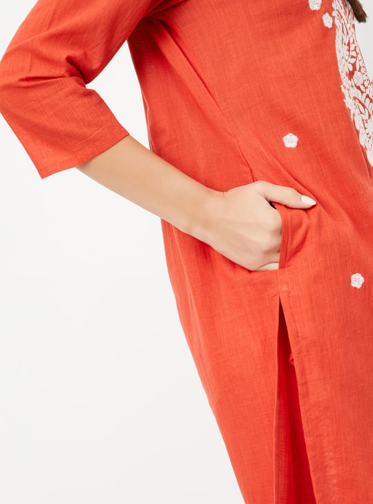 Women Embroidered Straight Kurta Set