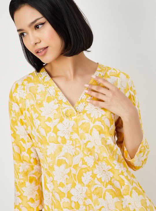 Women Floral Print Straight Kurta Set