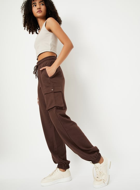 Women Solid Athleisure Cargo Joggers