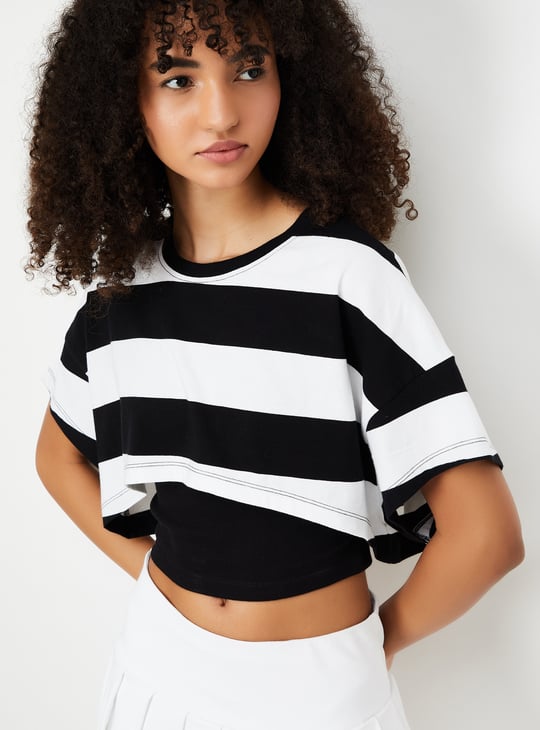 Women Striped Sports Crop Top with Camisole
