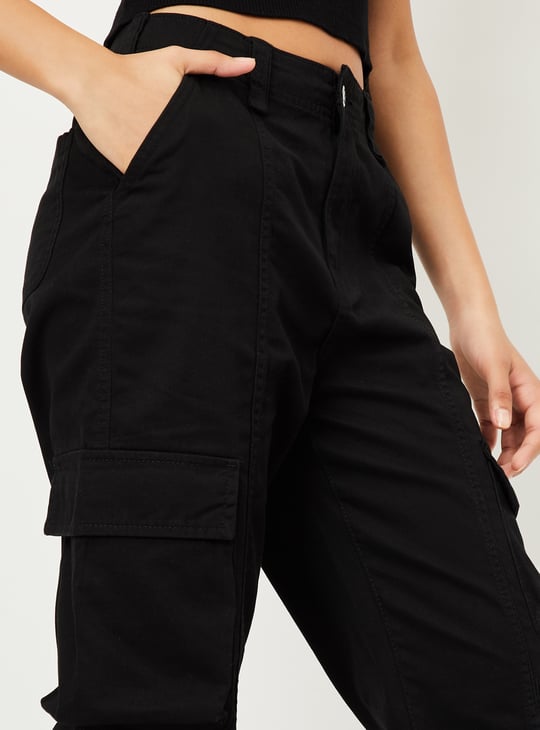 Women Solid Cargo Jeans