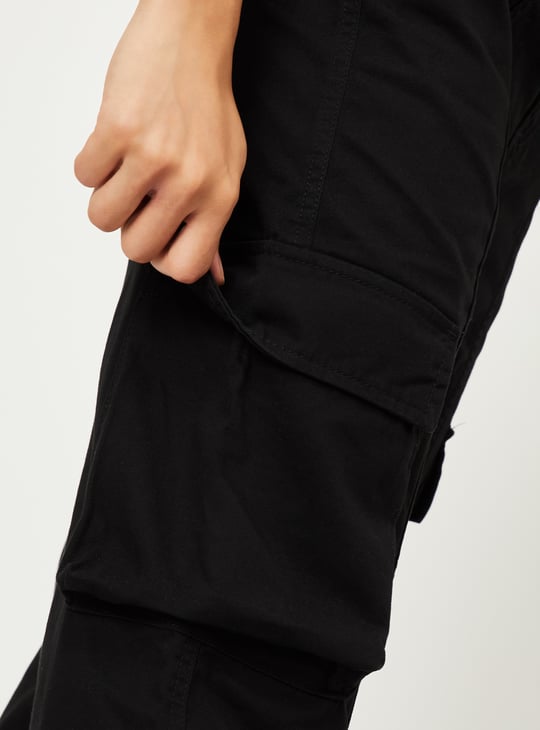 Women Solid Cargo Jeans