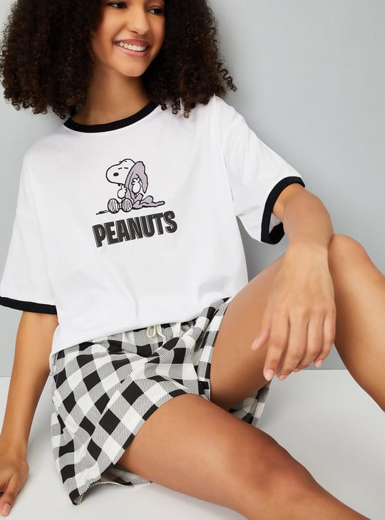 Women Peanuts Print Shorts Set