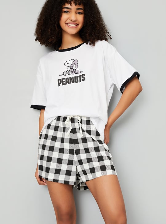 Women Peanuts Print Shorts Set