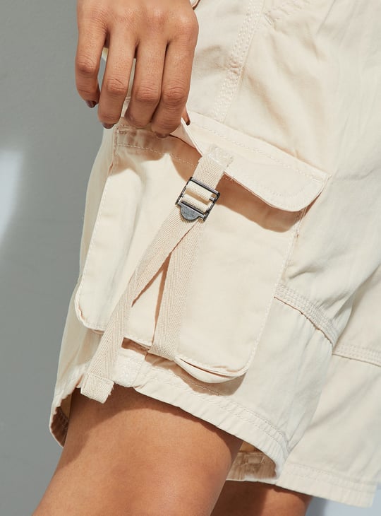 URB_N Women Solid Baggy Cargo Shorts