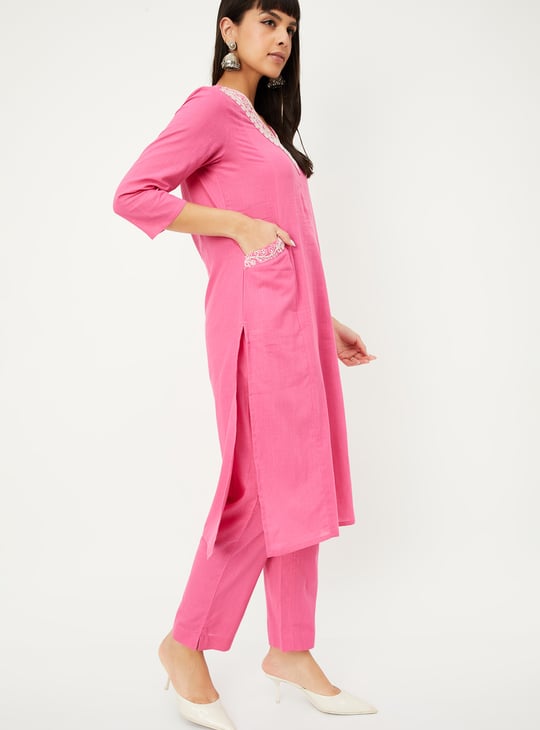 Women Embroidered Straight Kurta Set