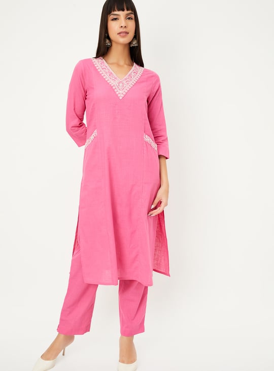 Women Embroidered Straight Kurta Set