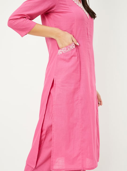 Women Embroidered Straight Kurta Set