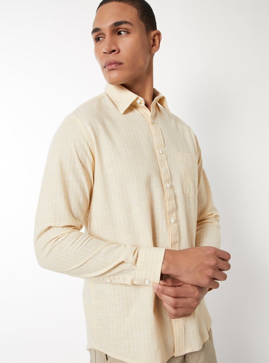 Men Striped Slim Fit Shirt