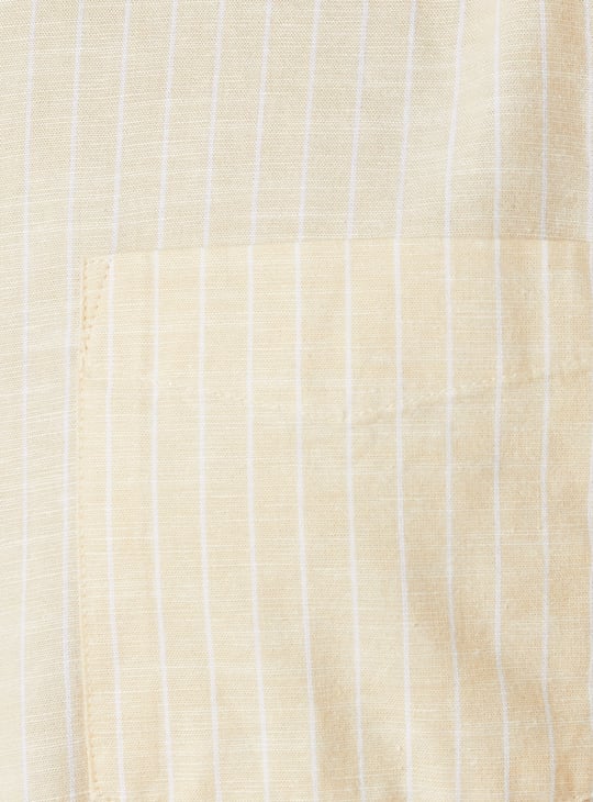 Men Striped Slim Fit Shirt