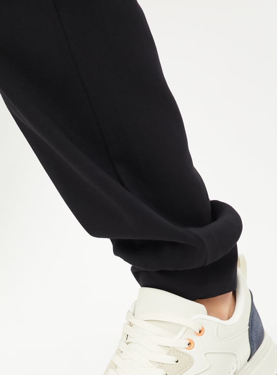 Men Regular Fit Cargo Joggers