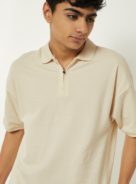 Boys Textured Polo T-shirt