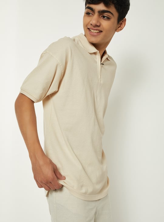 Boys Textured Polo T-shirt