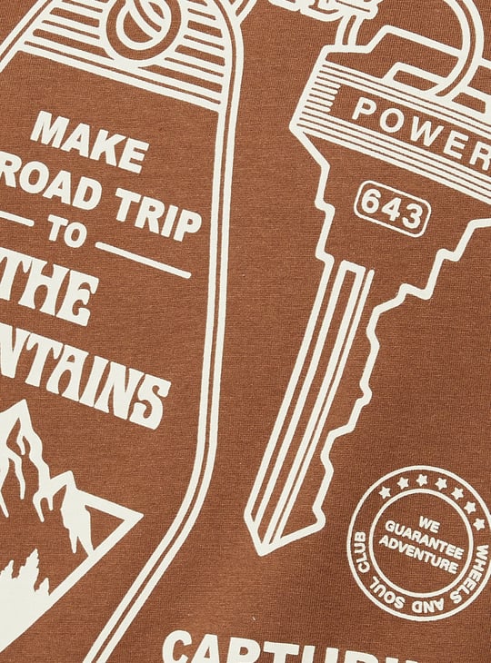 URB_N Men Graphic Printed T-shirt