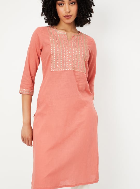 Women Yoke Embroidered Straight Kurta