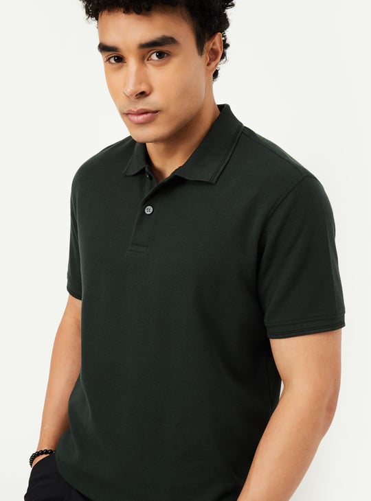 Men Textured Regular Fit Polo T-shirt