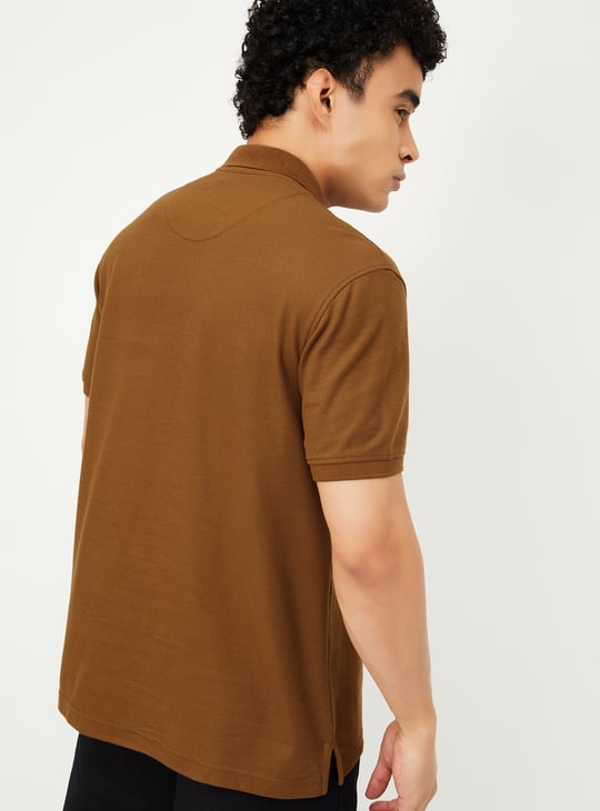 Men Textured Polo T-shirt