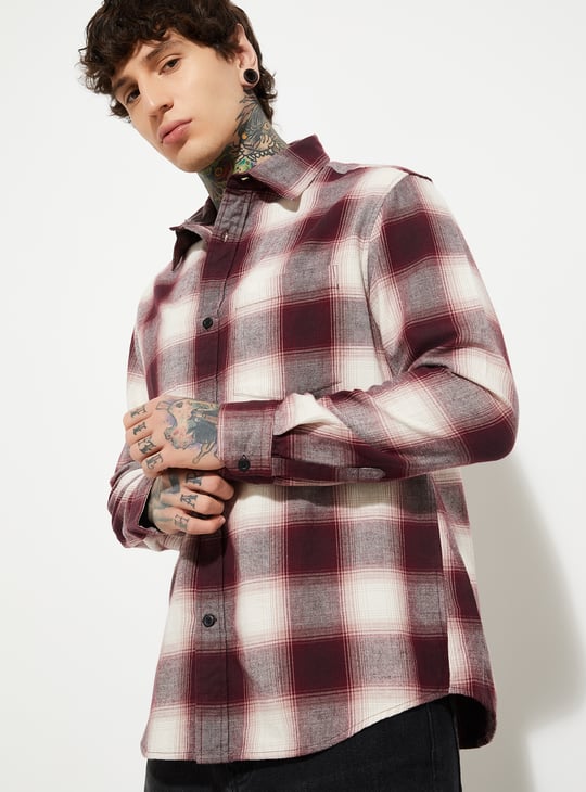 URB_N Men Checked Regular Fit Shirt