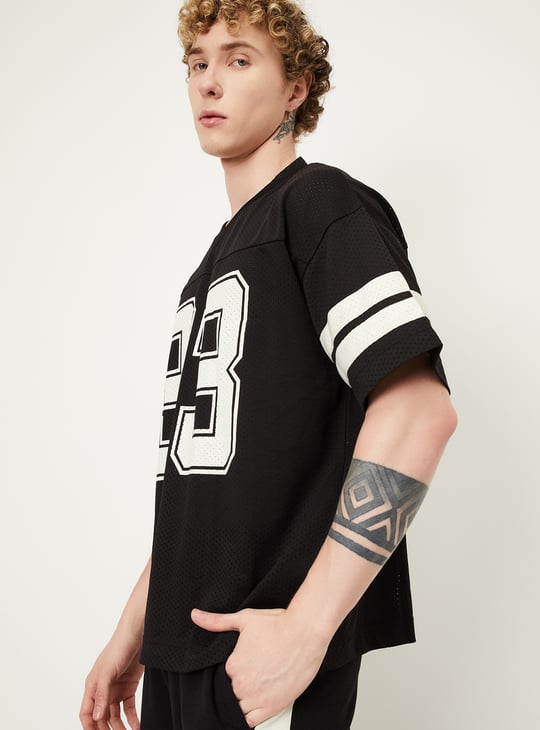 Men Mesh Boxy Fit Sports T-shirt