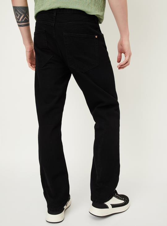 Men Solid Straight Fit Jeans