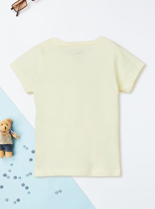 Buy Girls Printed T-shirt Online at just 1000015527097