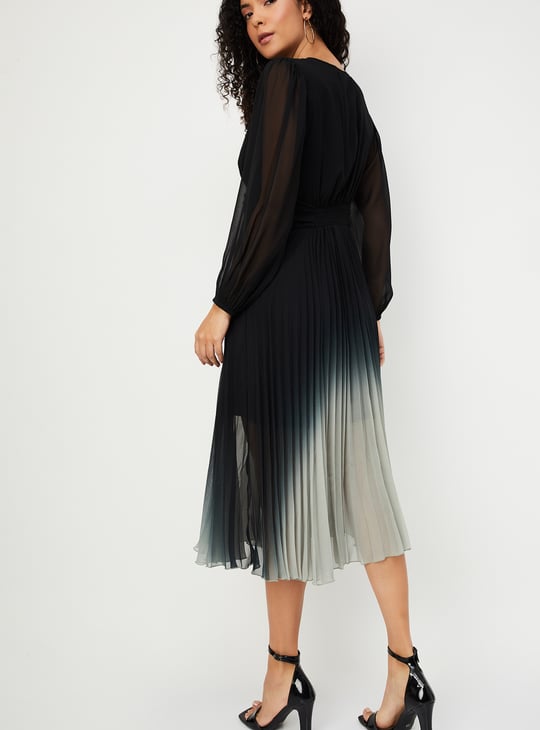 Women Ombre Pleated Midi Dress