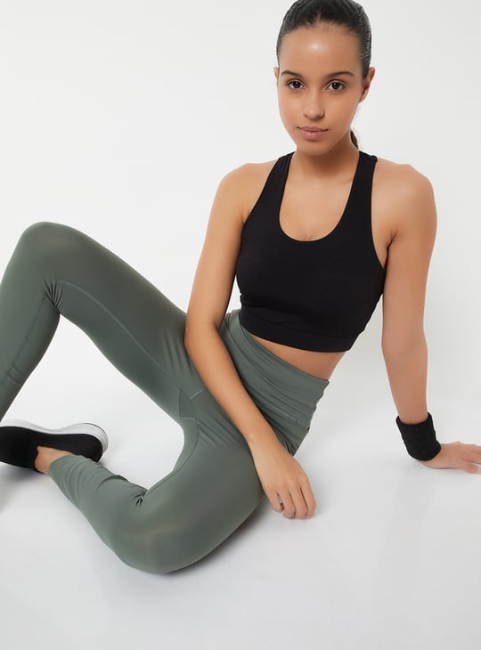 Women Solid Quick Dry Sports Bra