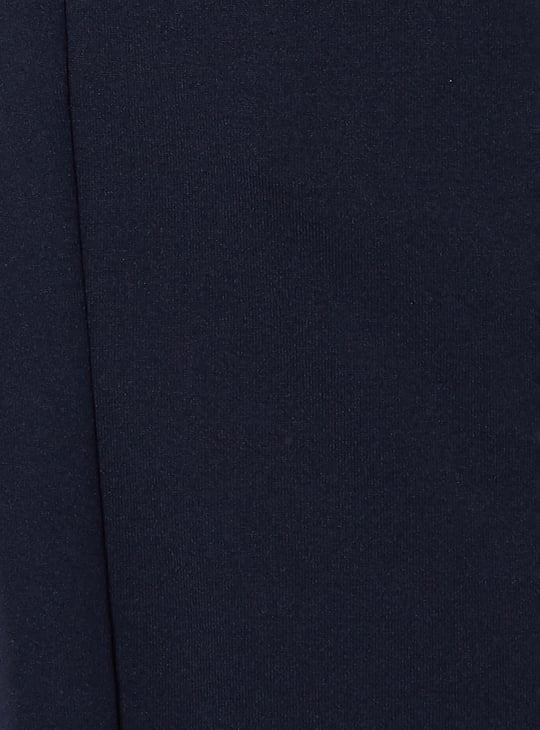 Men Solid Slim Fit Track Pants