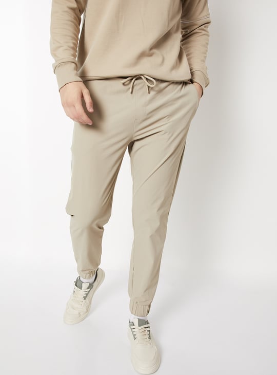 Men Textured Slim Fit Sports Joggers