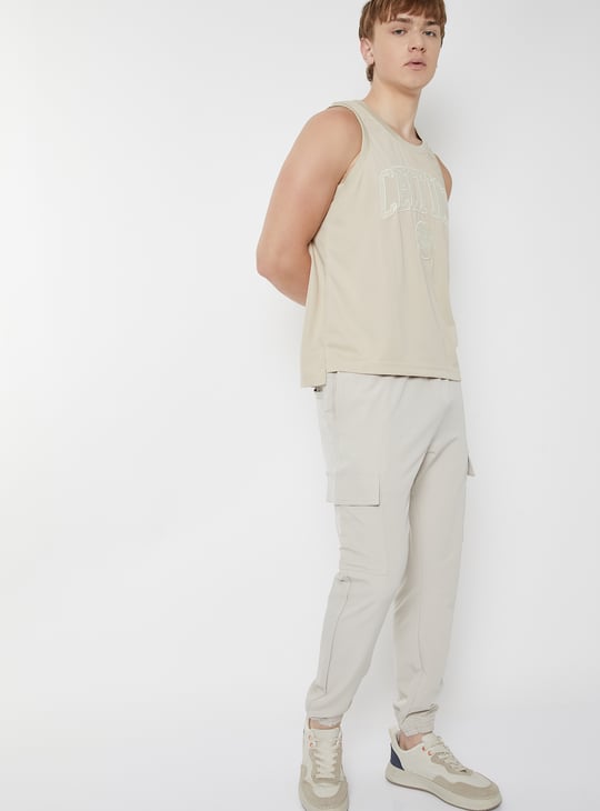 Men Solid Sports Cargo Joggers
