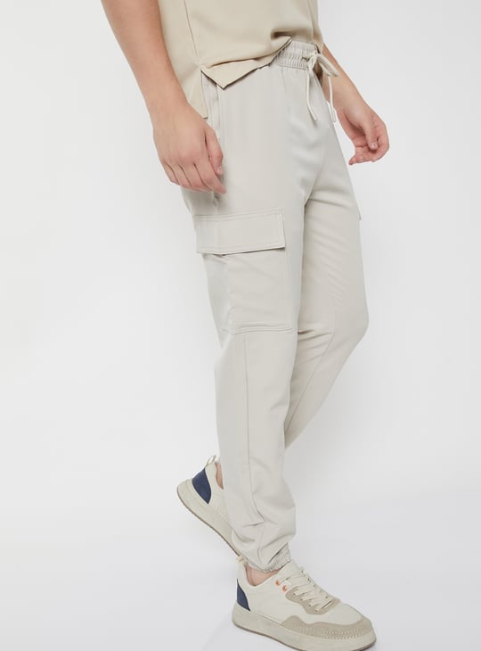 Men Solid Sports Cargo Joggers