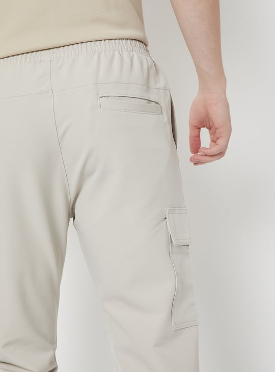 Men Solid Sports Cargo Joggers