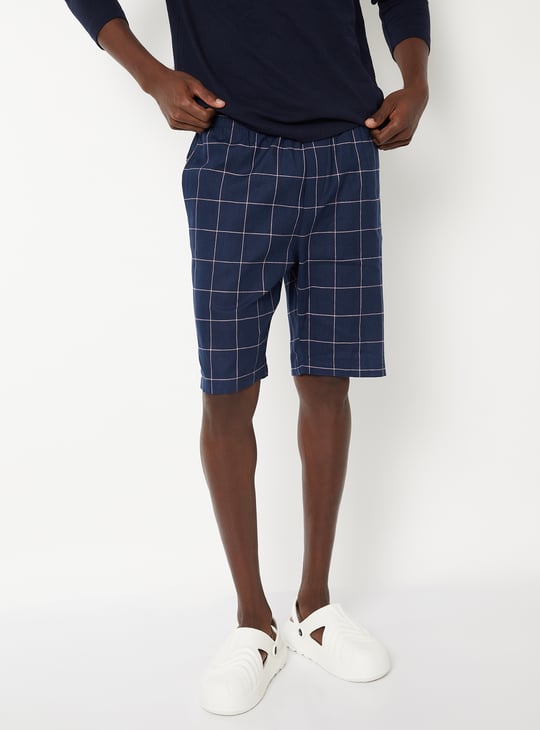 Men Checked Loungewear Shorts