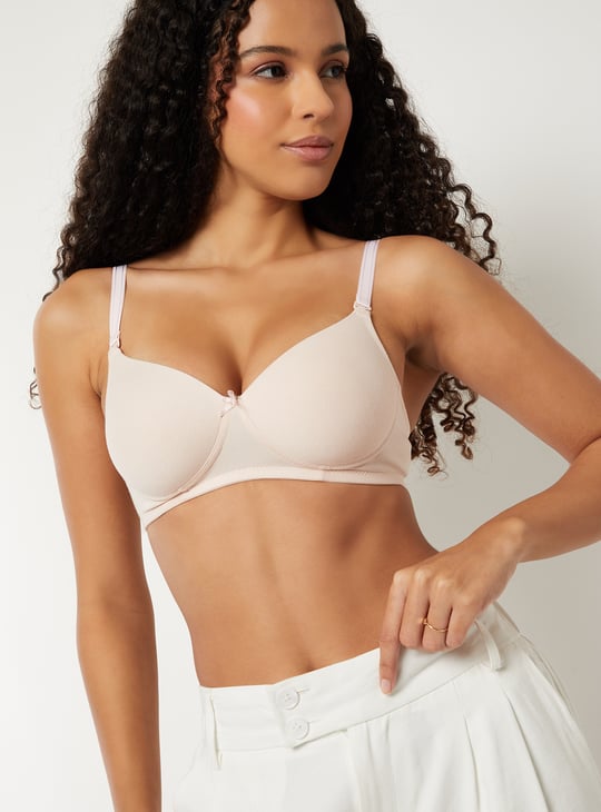 Women Solid Padded Non-Wired T-shirt Bra