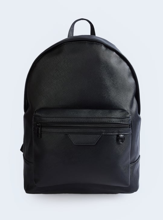 Men Textured Backpack